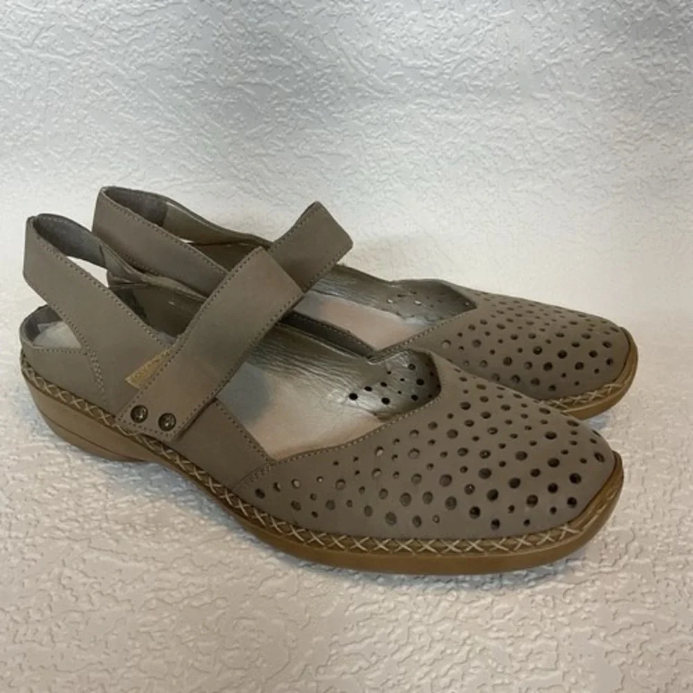 Rieker Tan‎ Closed Toe Slingback Perforated Mary Jane Sandals Women 41/US10-10.5